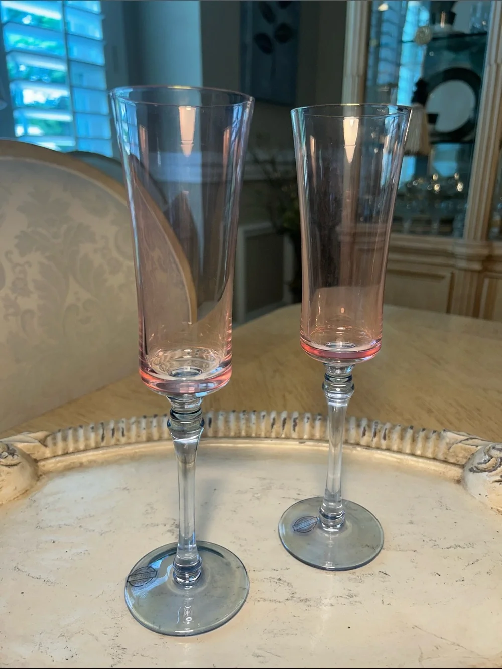 Fabrique a La Main Hand Made Champagne Flutes (2)